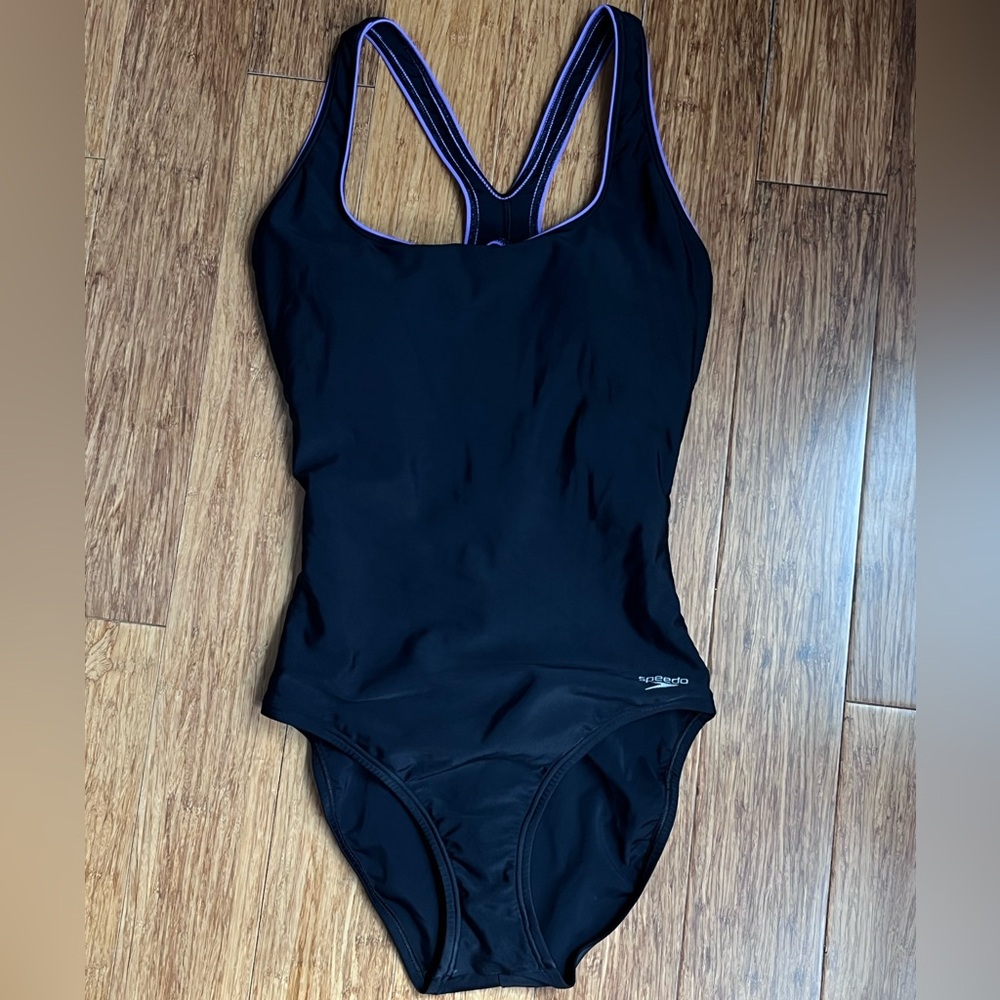 SPEEDO WOMENS FULL BATHING SUIT IN SZ 8 Black Purple one piece